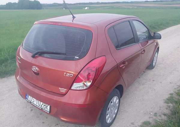 Hyundai i20 cena 20900 przebieg: 212650, rok produkcji 2012 z Dobrzyca małe 277